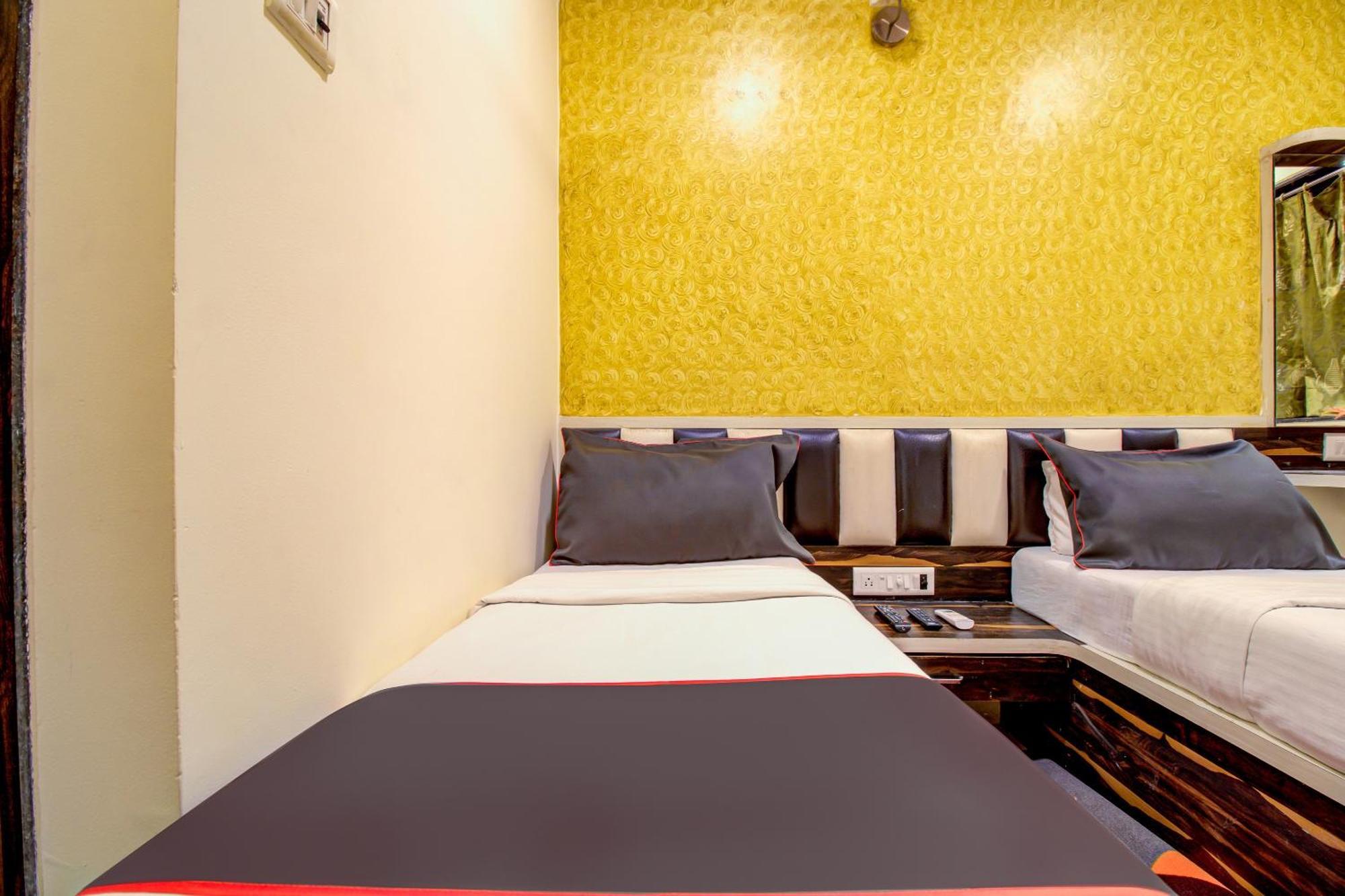 Hotel Collection O Golden Tulipz Boutique Bombay Exterior foto